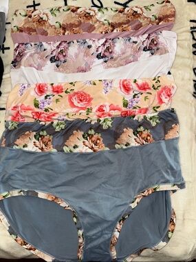 4 Women’s High-Waist Floral Cotton-Blend Briefs - Pink, Peach, Gray